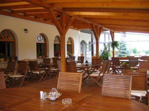 Sziget Hotel&Restaurant Tarján Olanaklar fotoğraf